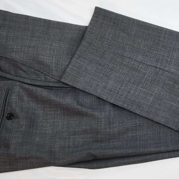 Tommy Hilfiger Suit Mens 44R Grey 2 Button 100% Wool Pants 38x30 Flat - Picture 5 of 8
